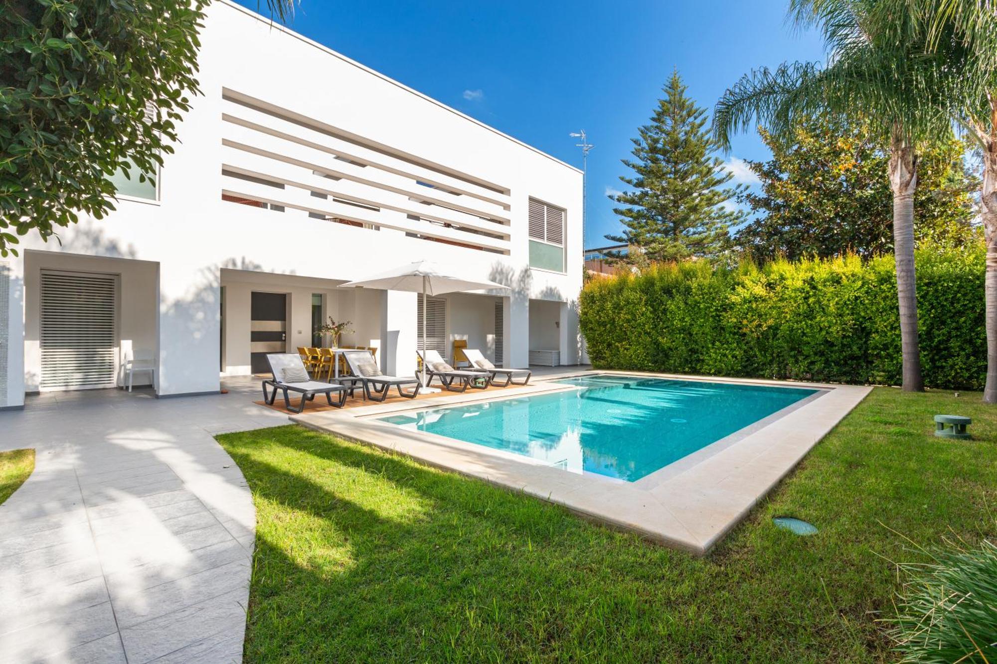 Acquadimare - Pool Terrace Jacuzzi Villa *