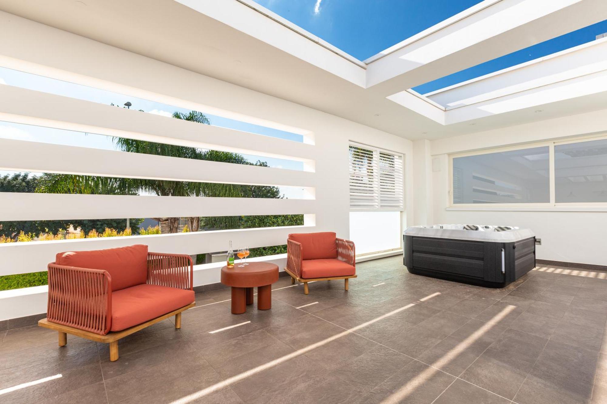 Acquadimare - Pool Terrace Jacuzzi