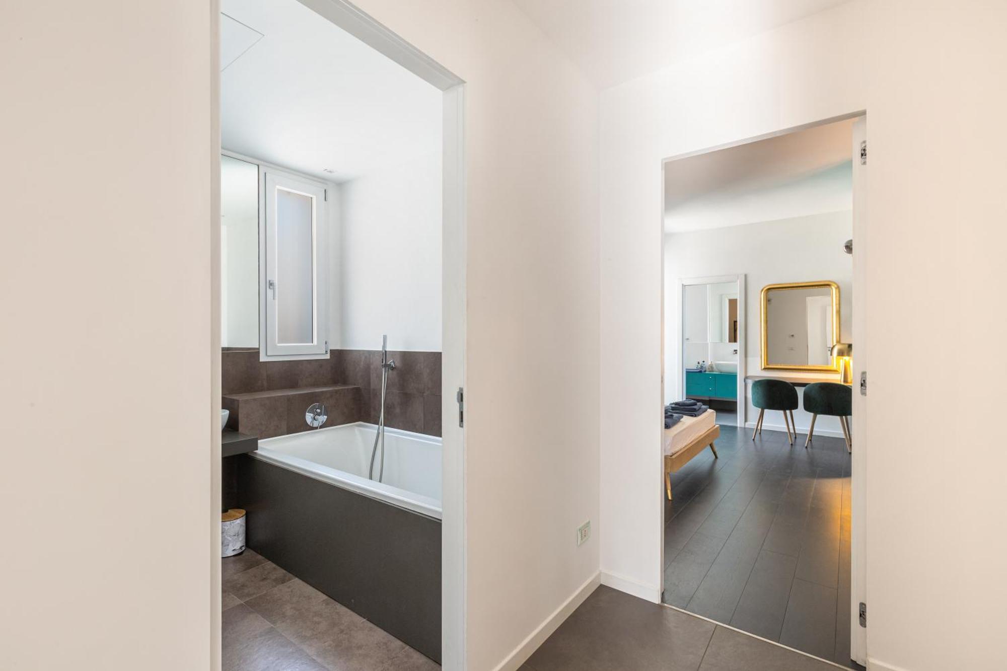 Acquadimare - Pool Terrace Jacuzzi Villa